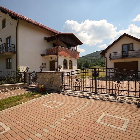 Apartman Lucija & Luka Otočac Exteriér fotografie