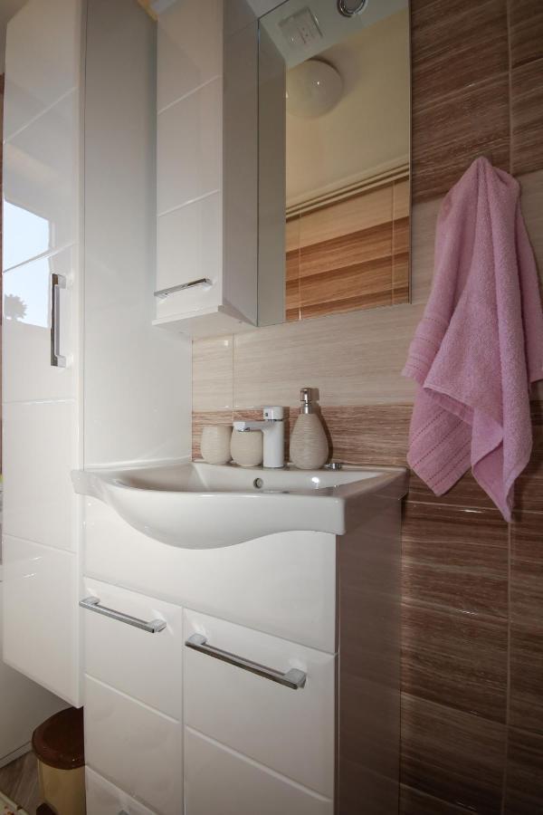 Apartman Lucija & Luka Otočac Exteriér fotografie