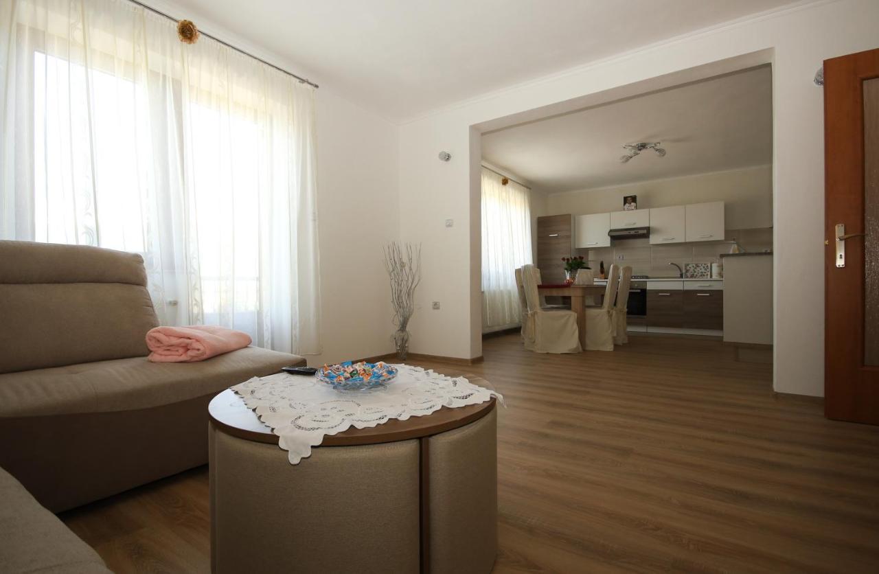 Apartman Lucija & Luka Otočac Exteriér fotografie