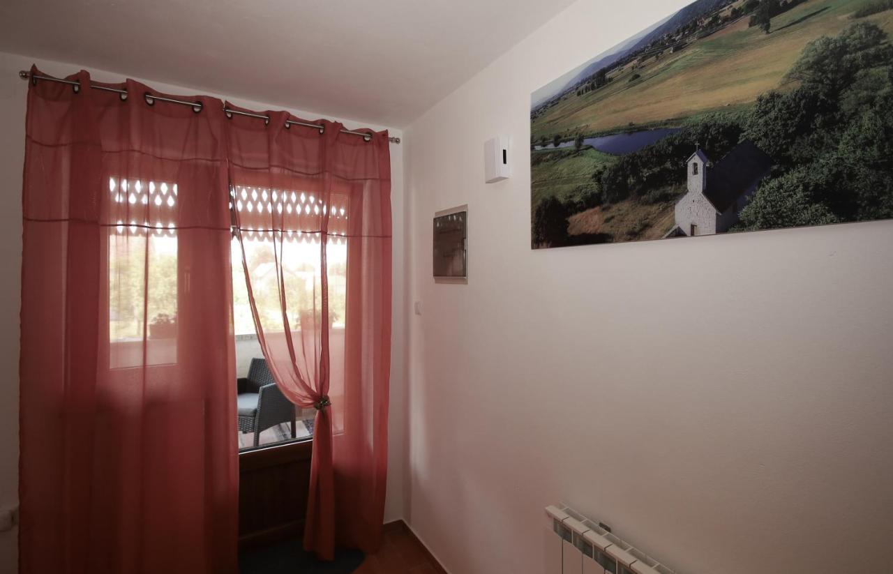 Apartman Lucija & Luka Otočac Exteriér fotografie