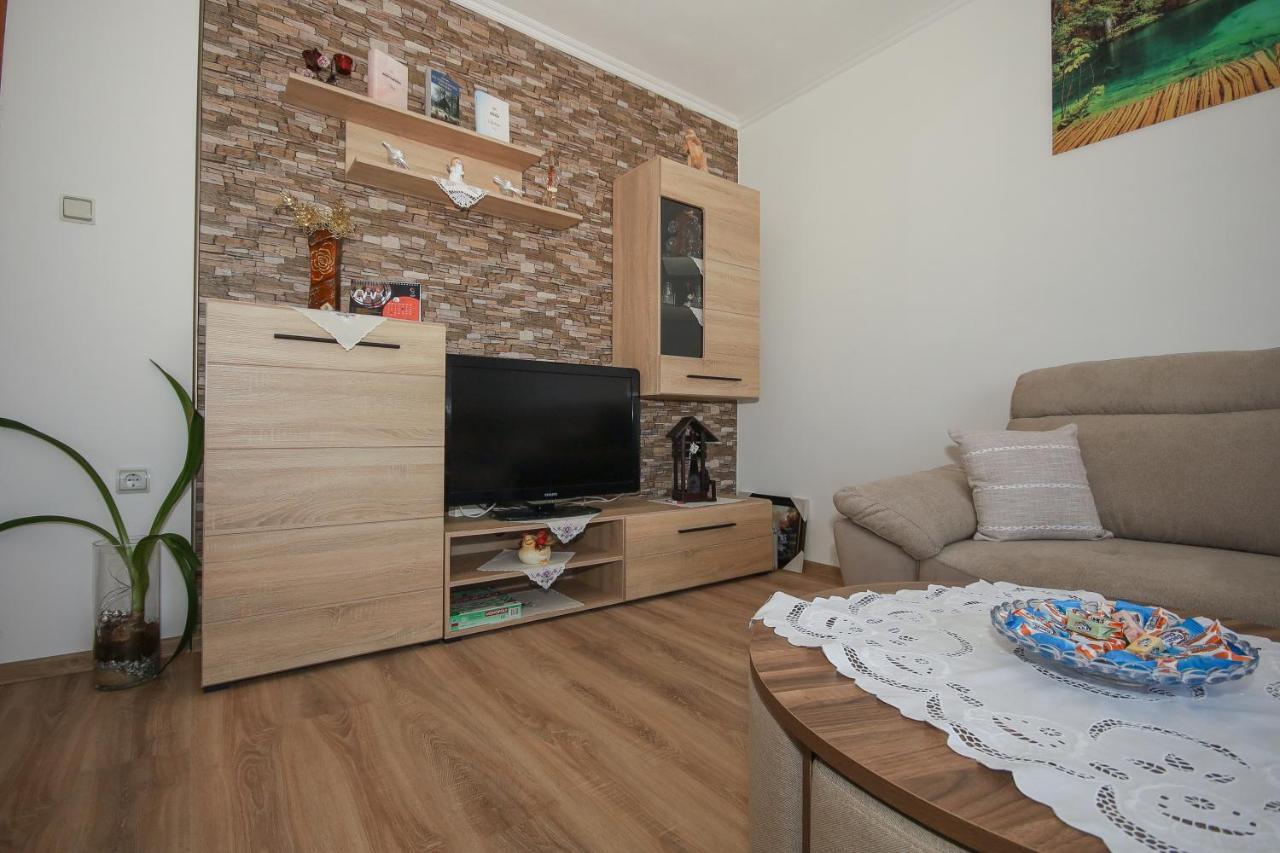 Apartman Lucija & Luka Otočac Exteriér fotografie